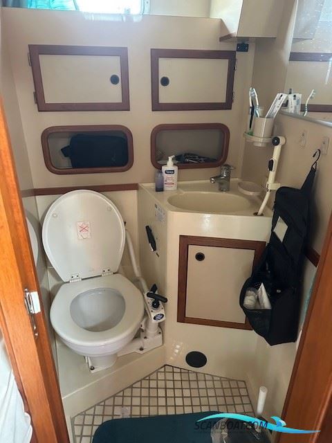 Nauticat 35