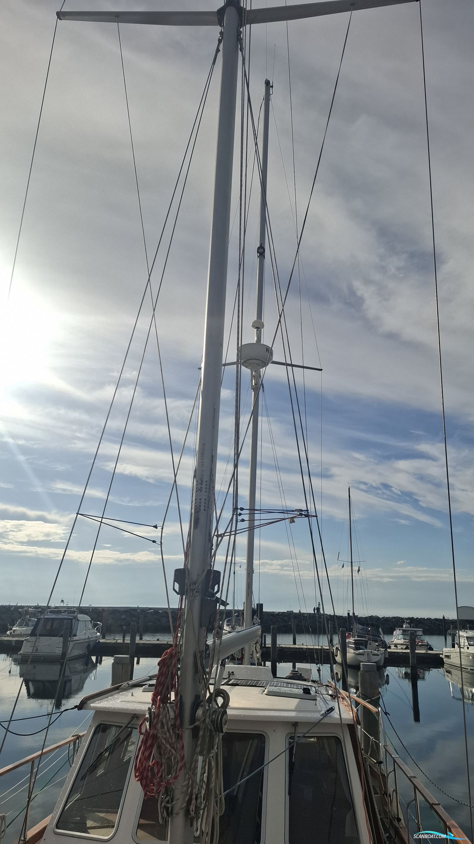 Nauticat 38