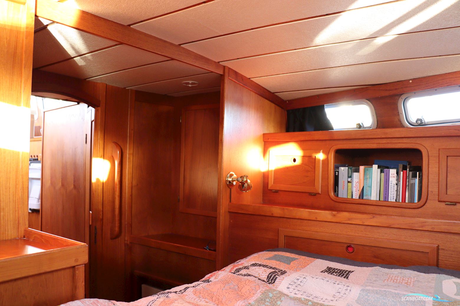 Nauticat 40
