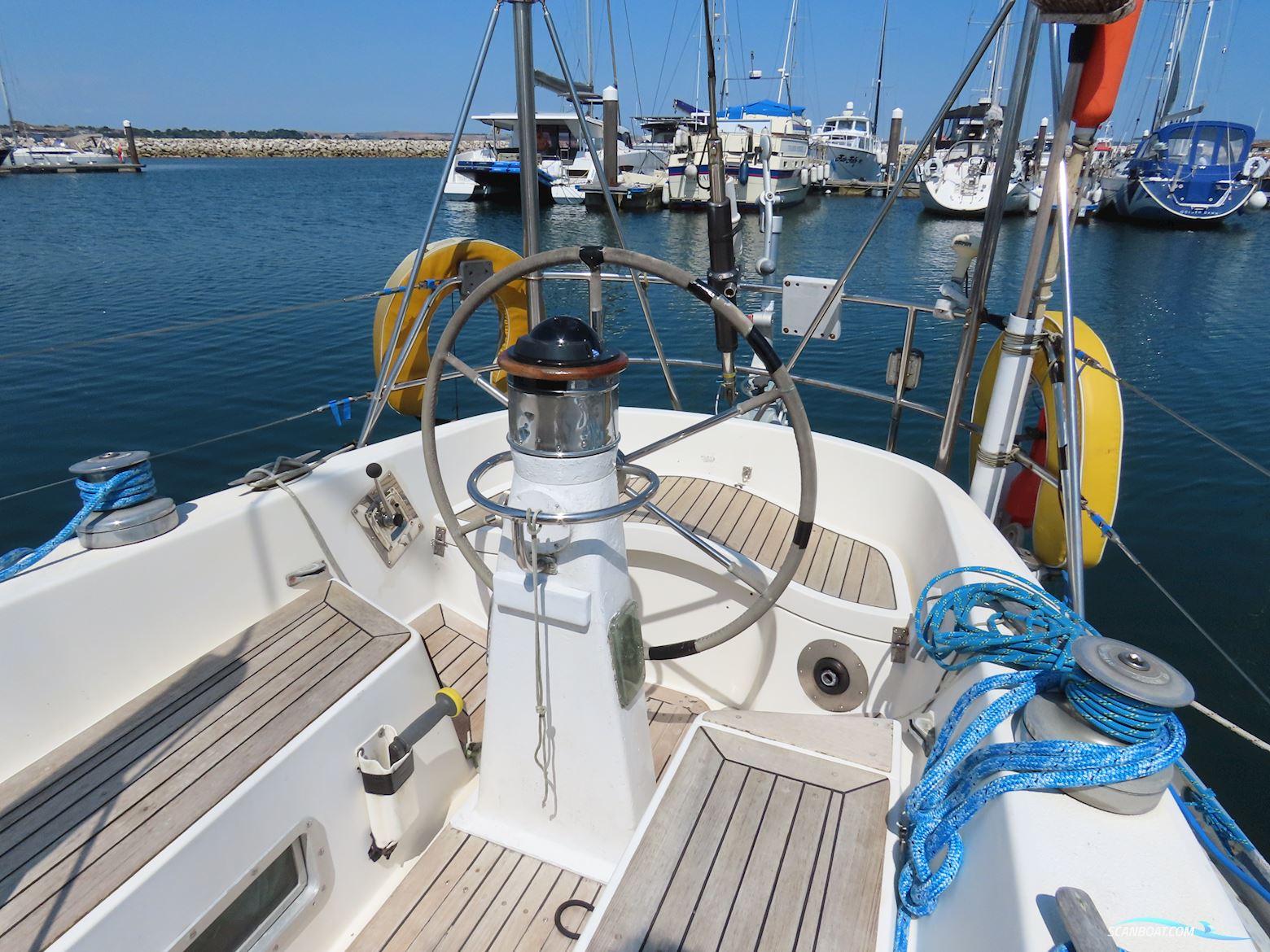 Nautor Swan 38