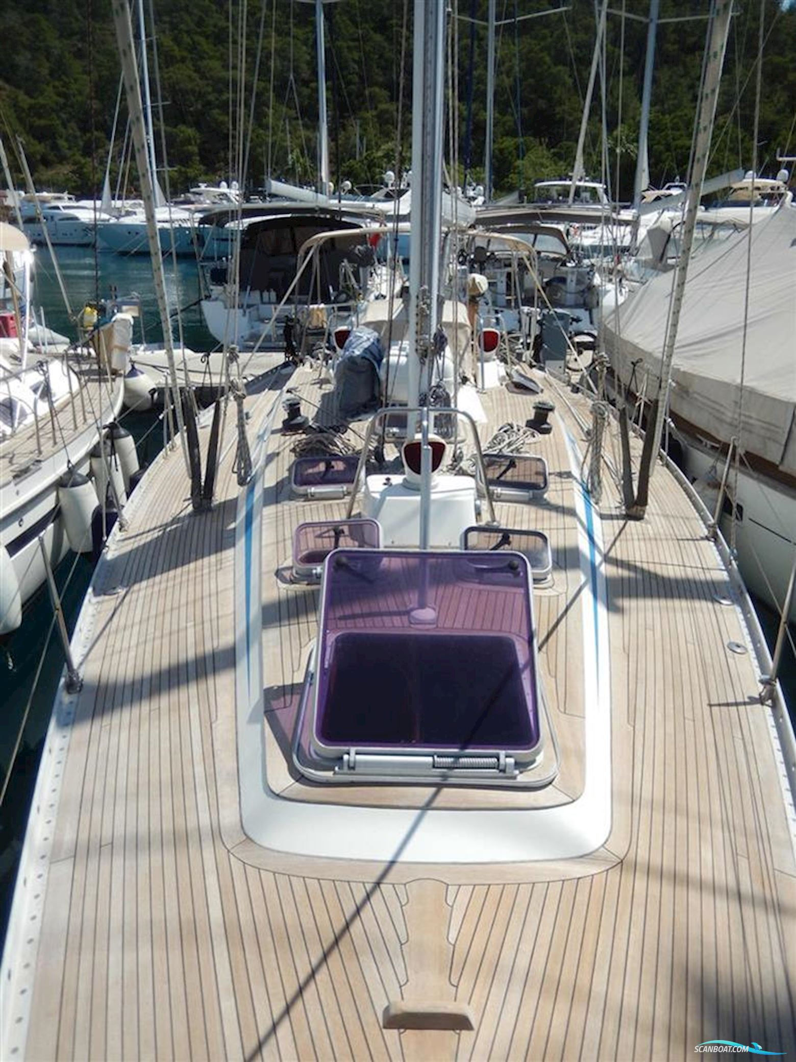 NAUTOR SWAN 43