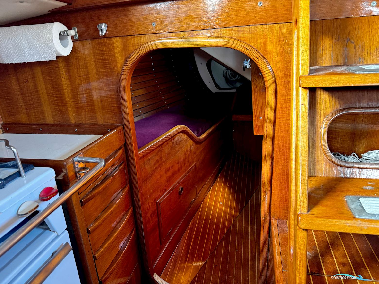 Nautors Swan 37