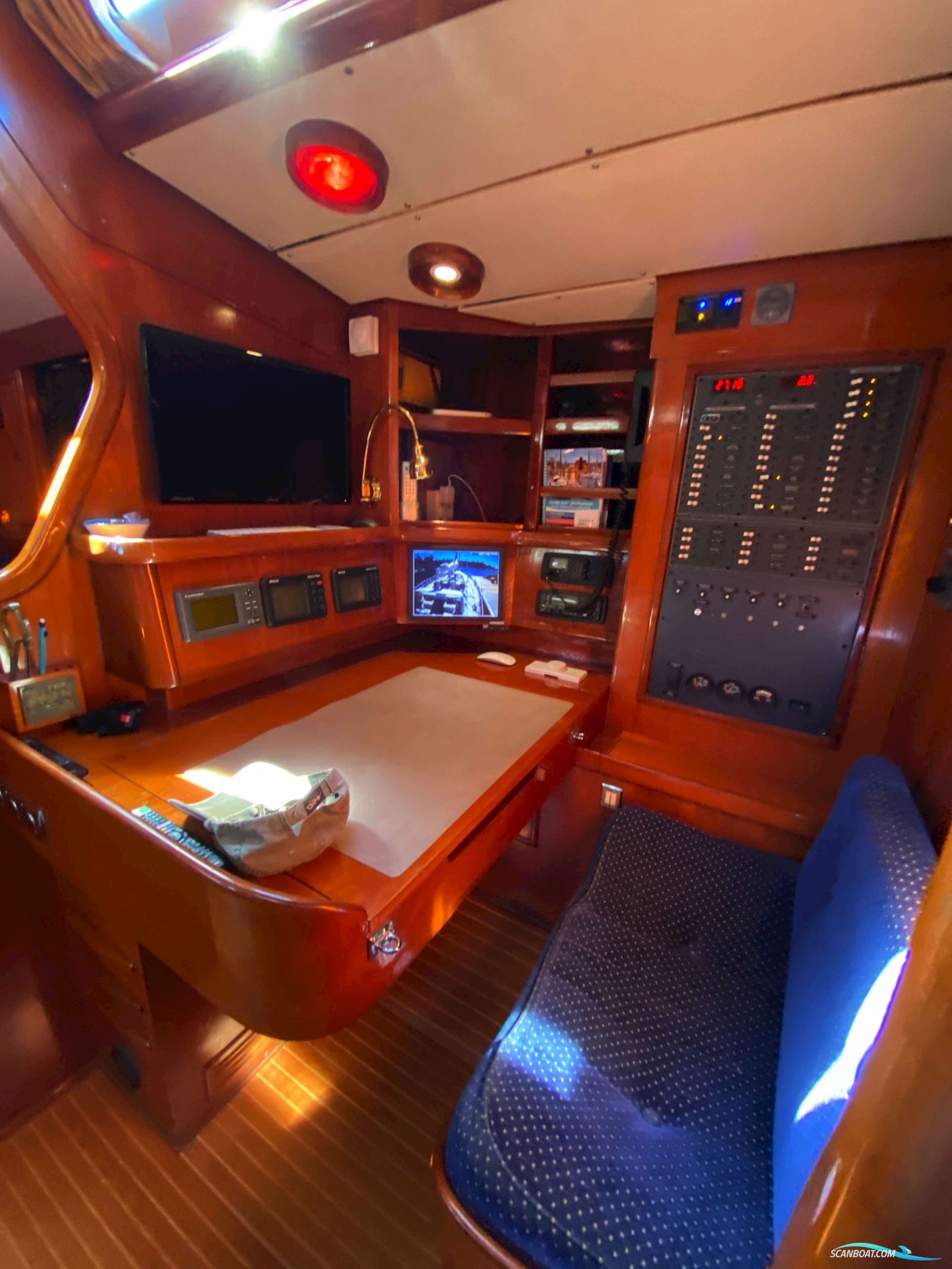 Nautor's Swan 70