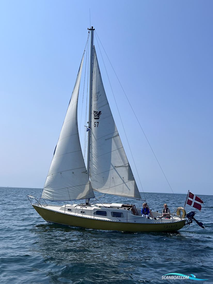 Nordisk Snekke Segelbåt 1985, med Yahama motor, Danmark