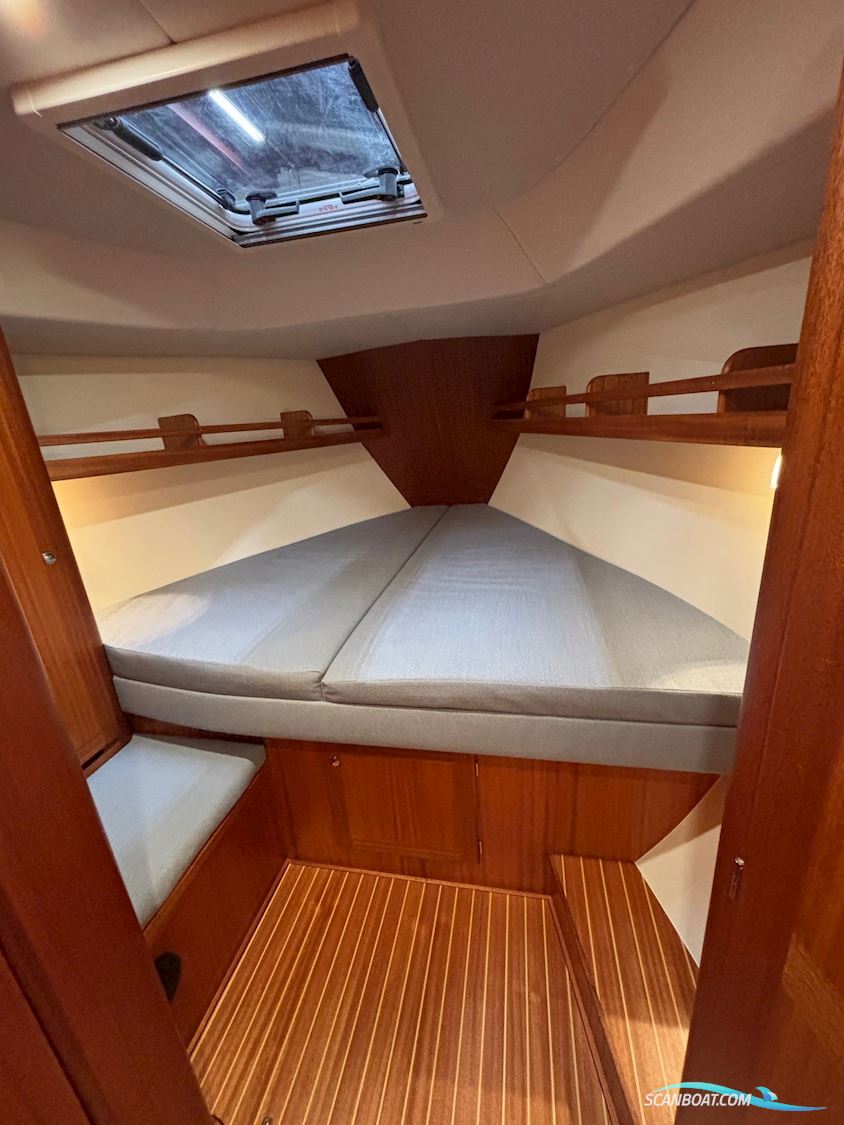 Nordship 420 DS Deck Saloon