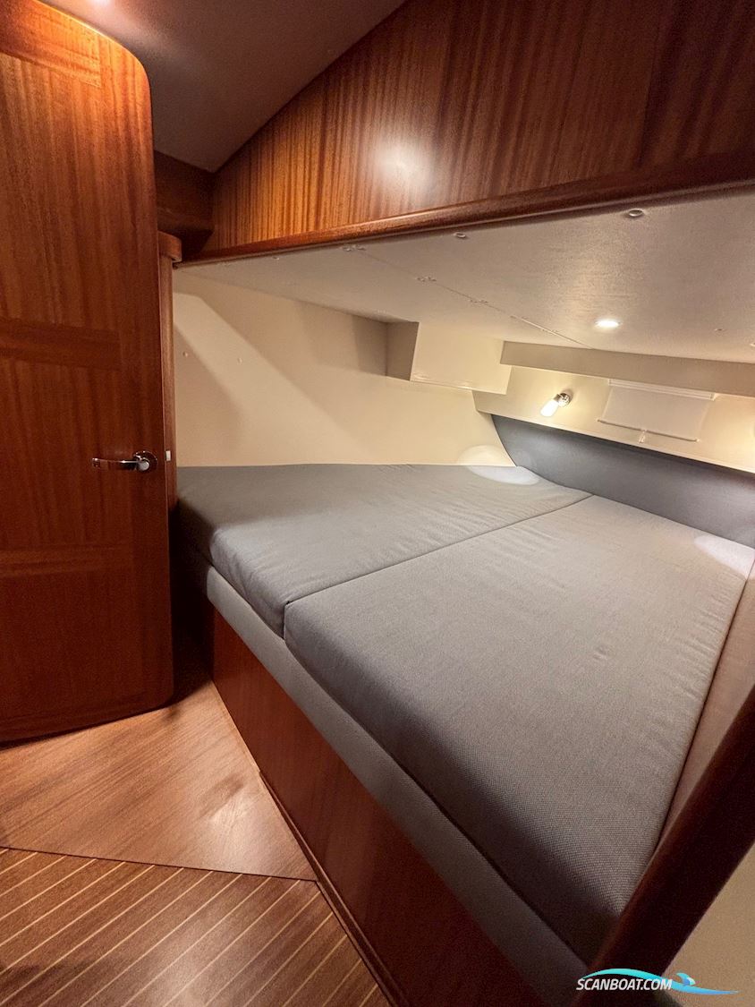 Nordship 420 DS Deck Saloon