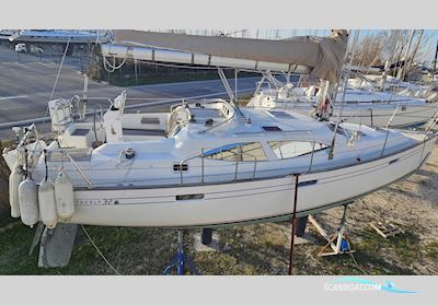 Northshore Yachts Southerly 32 DI Segelbåt 2010, med Yanmar motor, Frankrike