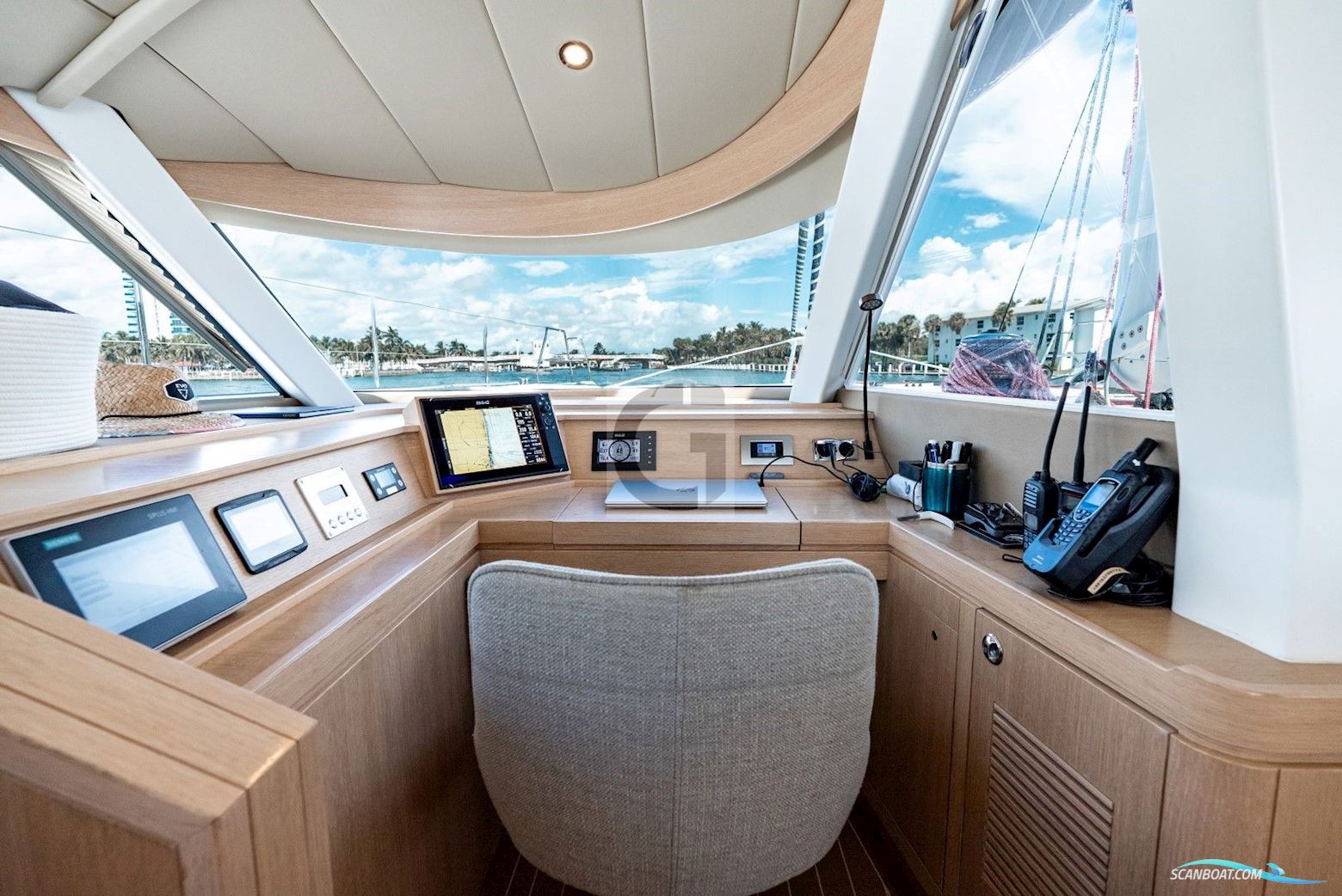 Ocean Explorer 60