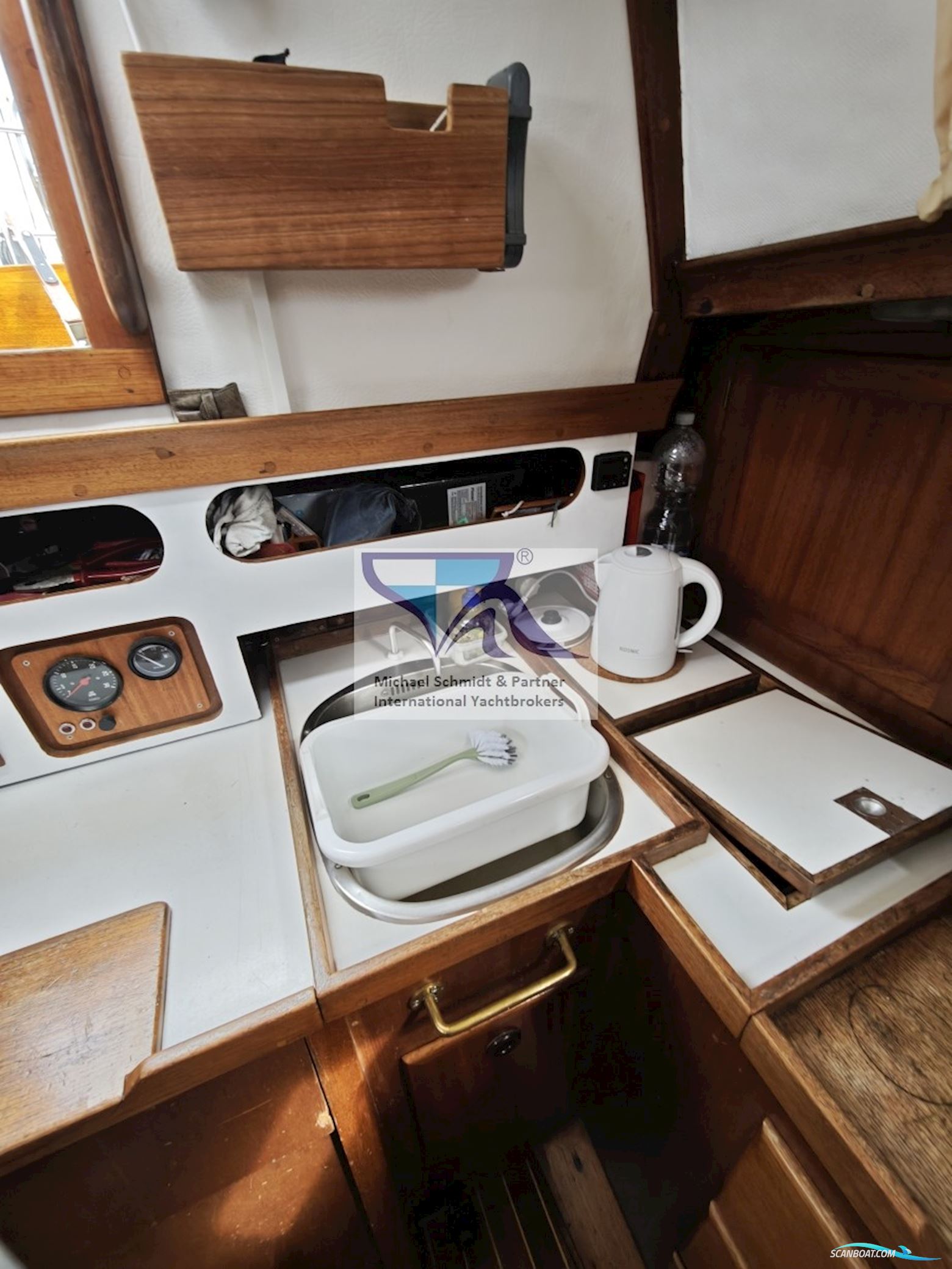 Olympia Yachts Carter 33