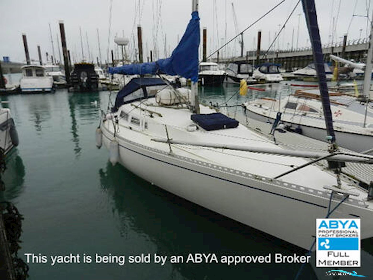 Omega Yachts 28 Segelbåt 1979, med Yanmar Yse8 motor, England