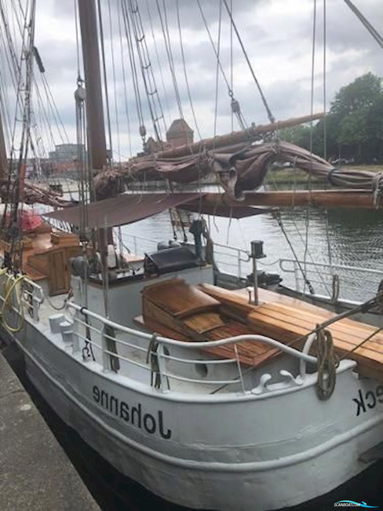 One Off Design Einzelbau Besanewer Traditionssegler Segelbåt 1905, med Daimler Benz motor, Tyskland