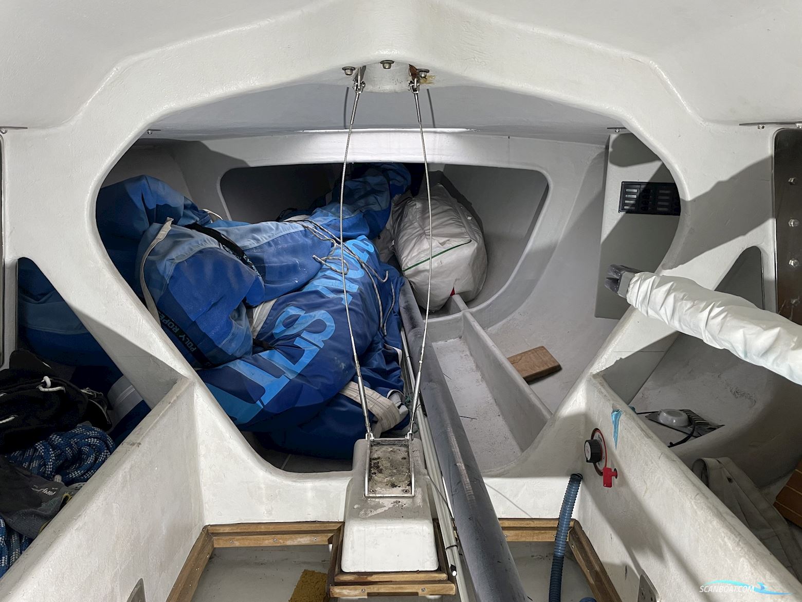 One-Off Mathis 48 Stealth