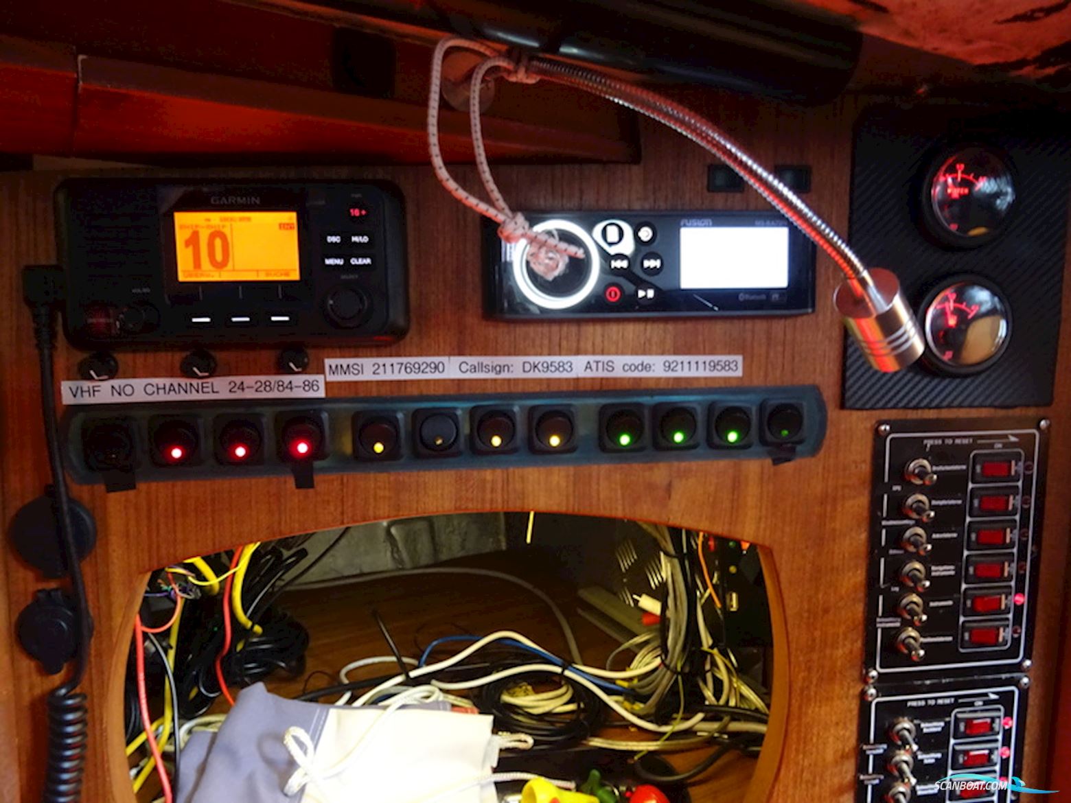 one Tonner Judel & Vrolijk