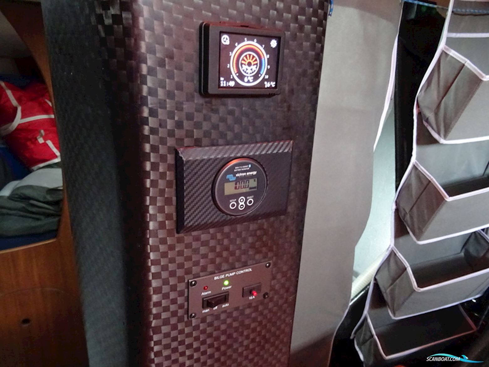 one Tonner Judel & Vrolijk