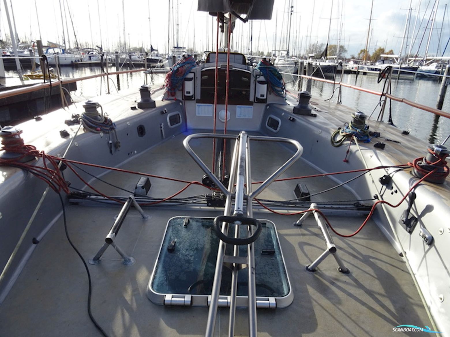 one Tonner Judel & Vrolijk