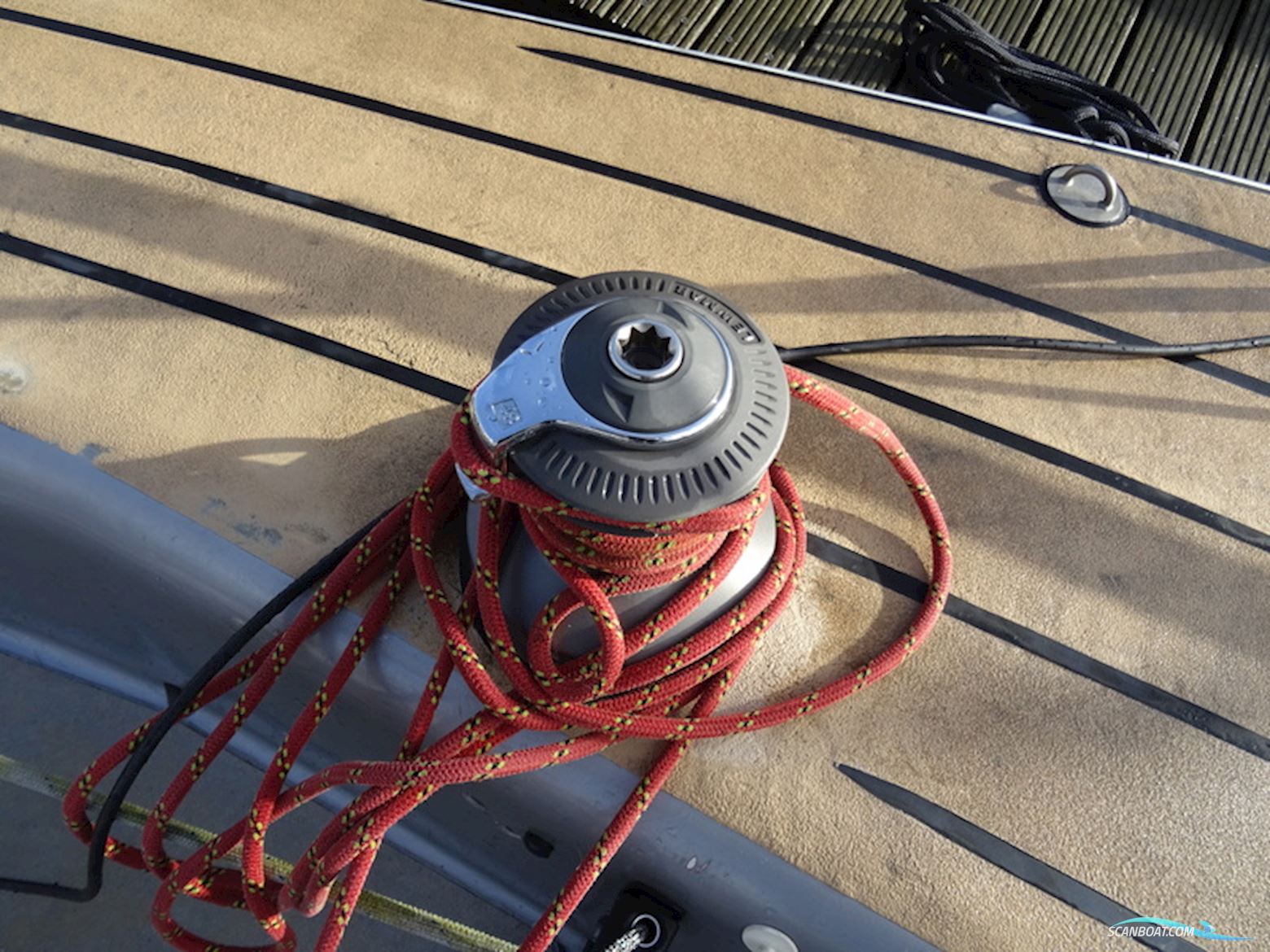 one Tonner Judel & Vrolijk