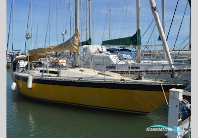 Oyster 37 Segelbåt 1982, med Volvo Penta MD2040 motor, Portugal