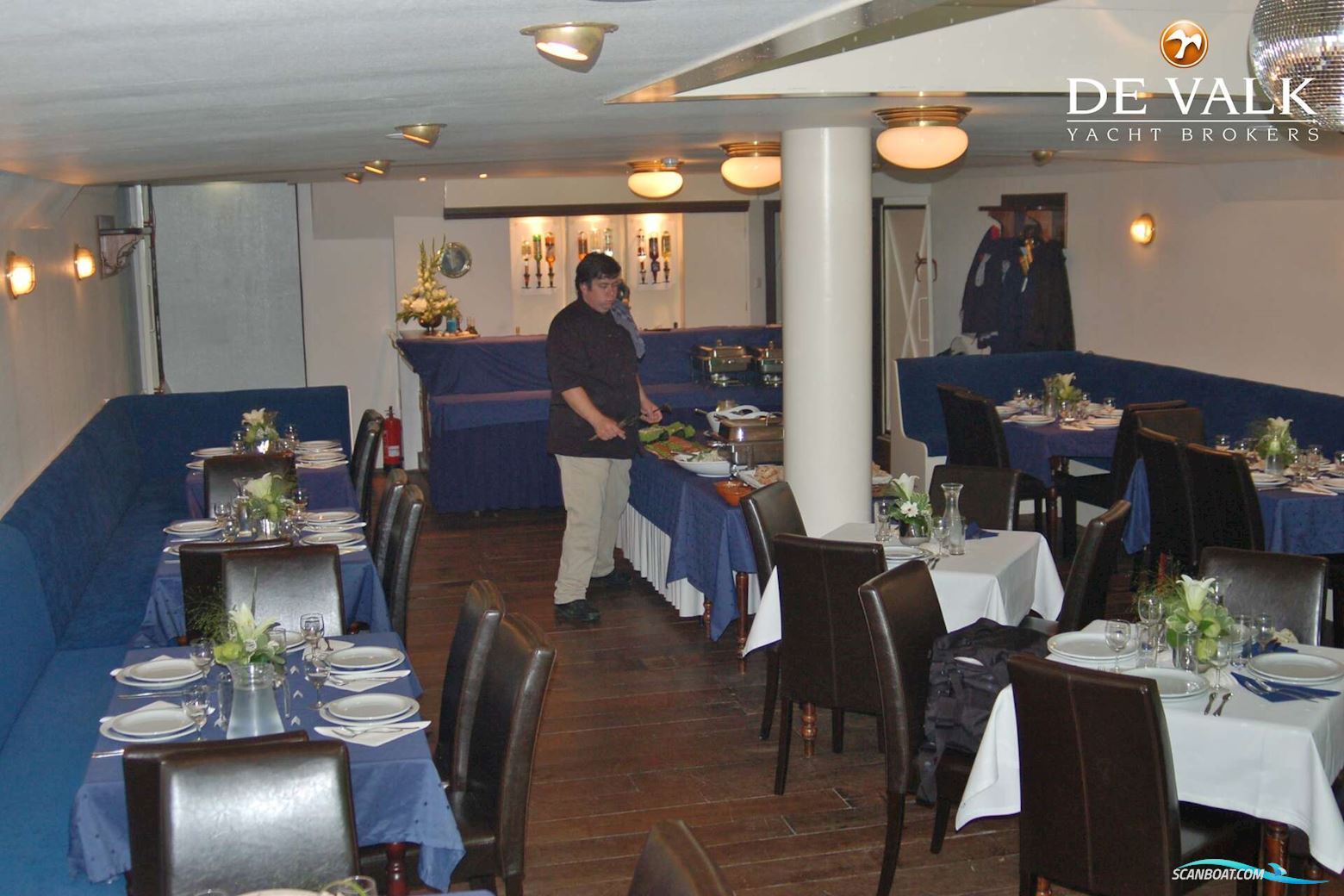 Passenger Vessel Minerva