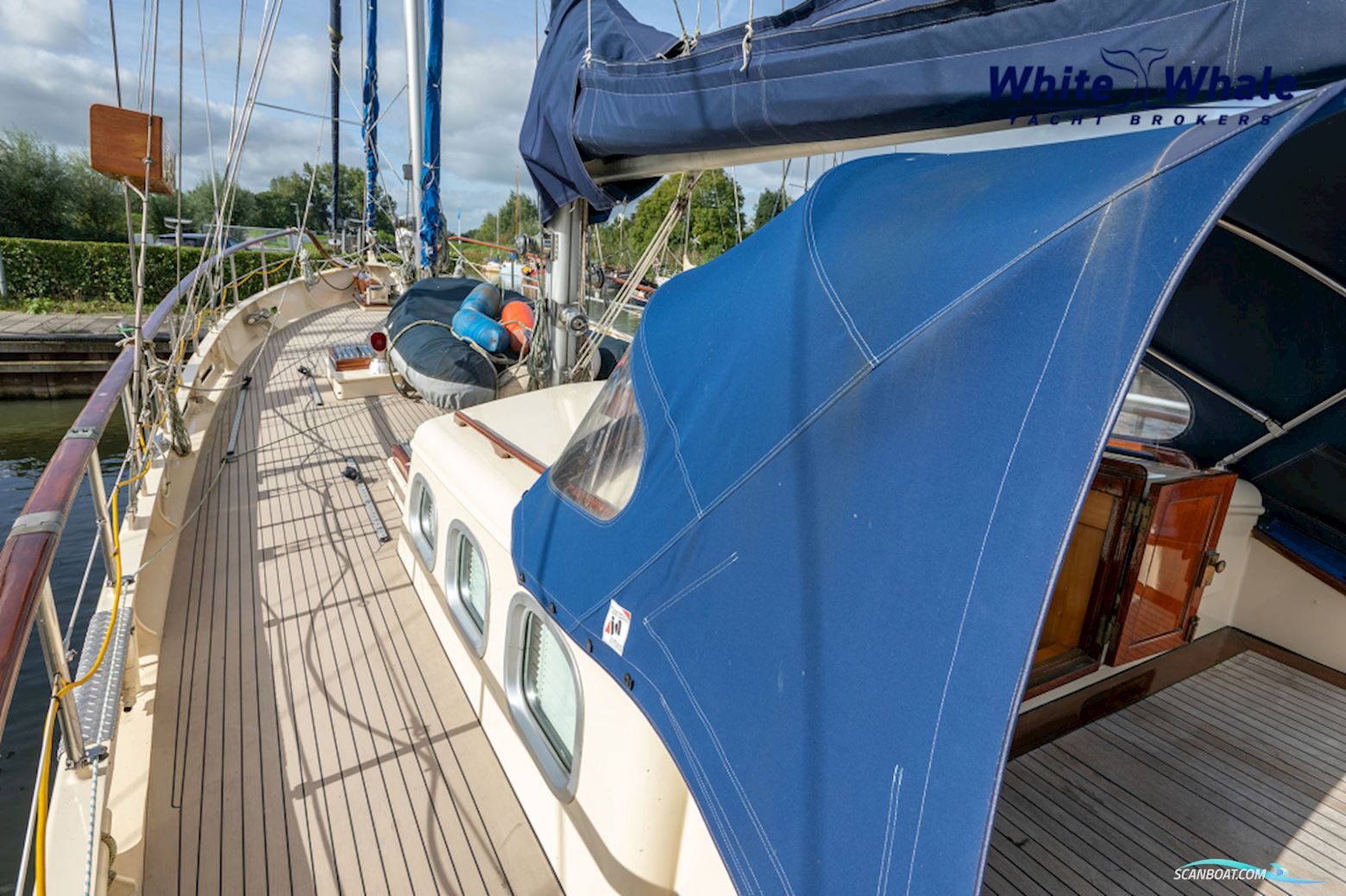 Pieter Beeldsnijder Stagzeil Schoener Custom Built Refit