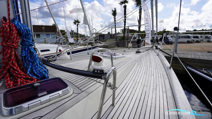 Regina 38
