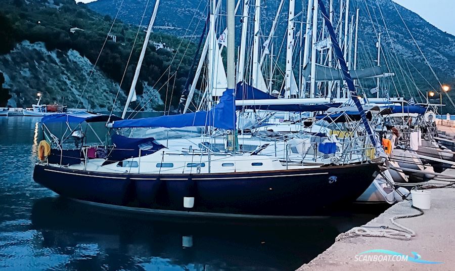 Rival 32 Segelbåt 1975, med Yanmar motor, Grekland