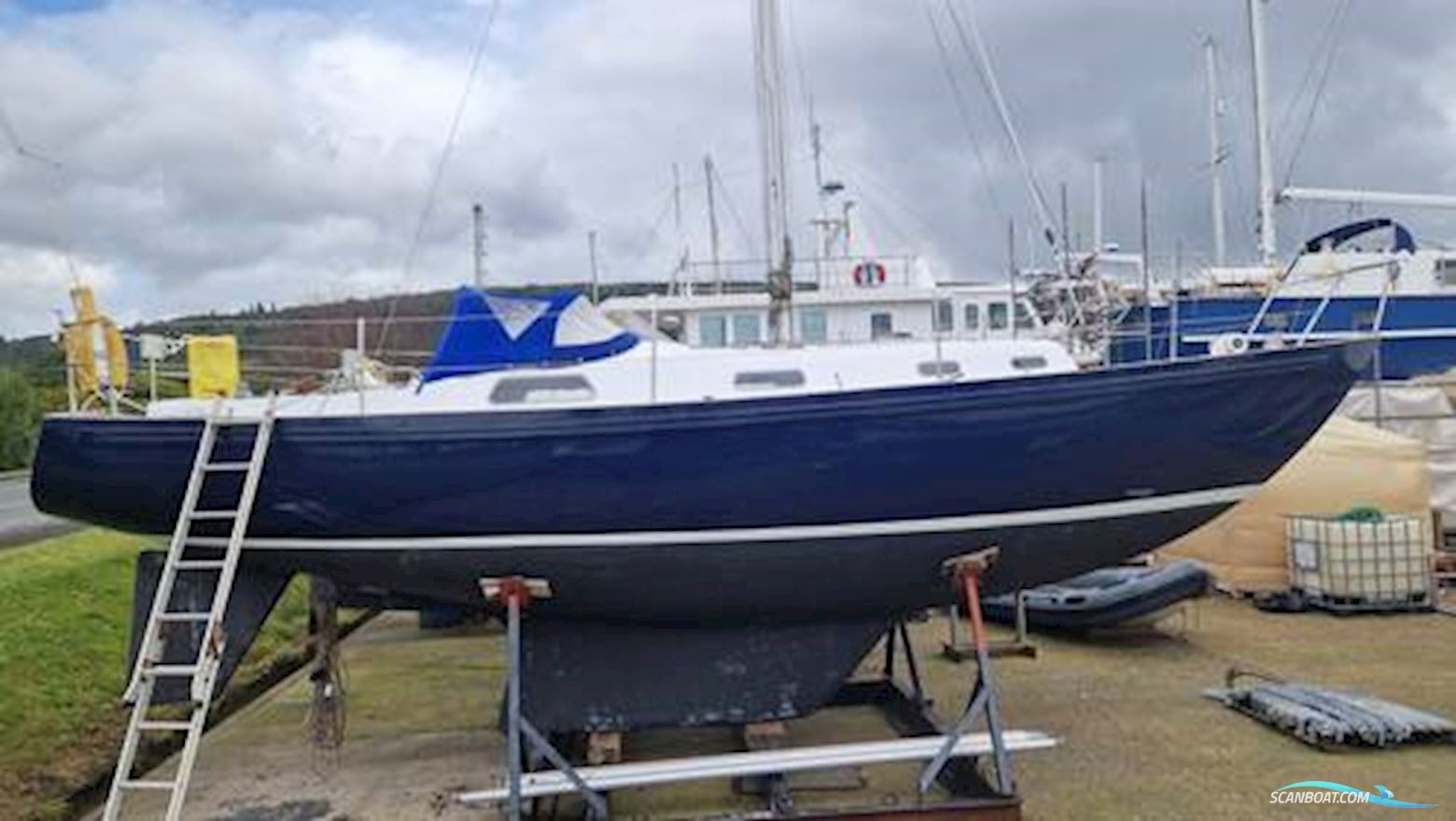 Rival 32 Segelbåt 1974, med Yanmar motor, England