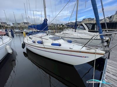 Sadler Yachts 26 Segelbåt 1983, med New Volvo Penta D1 motor, England