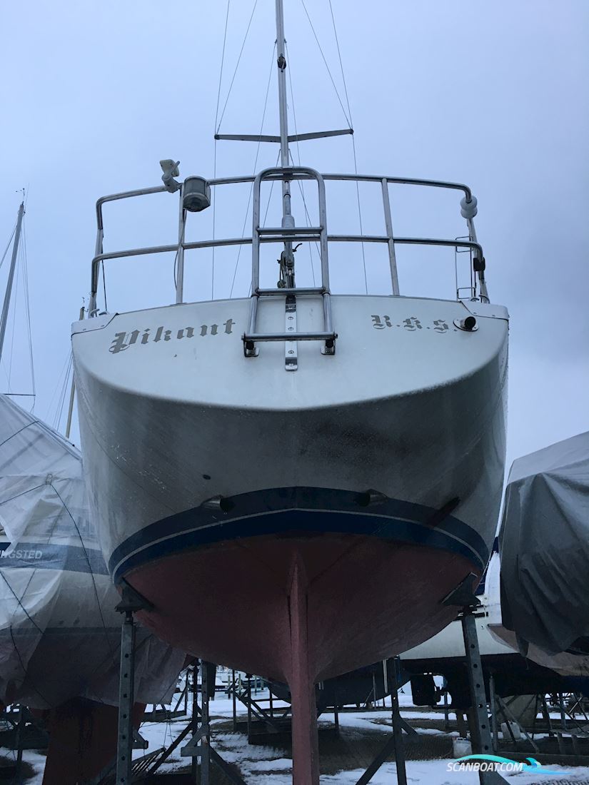 Sagitta 35