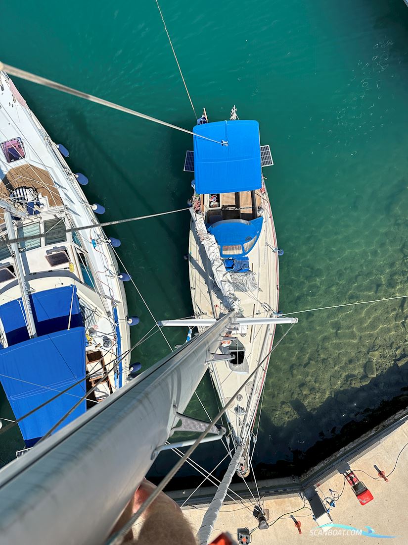 Sagitta 35