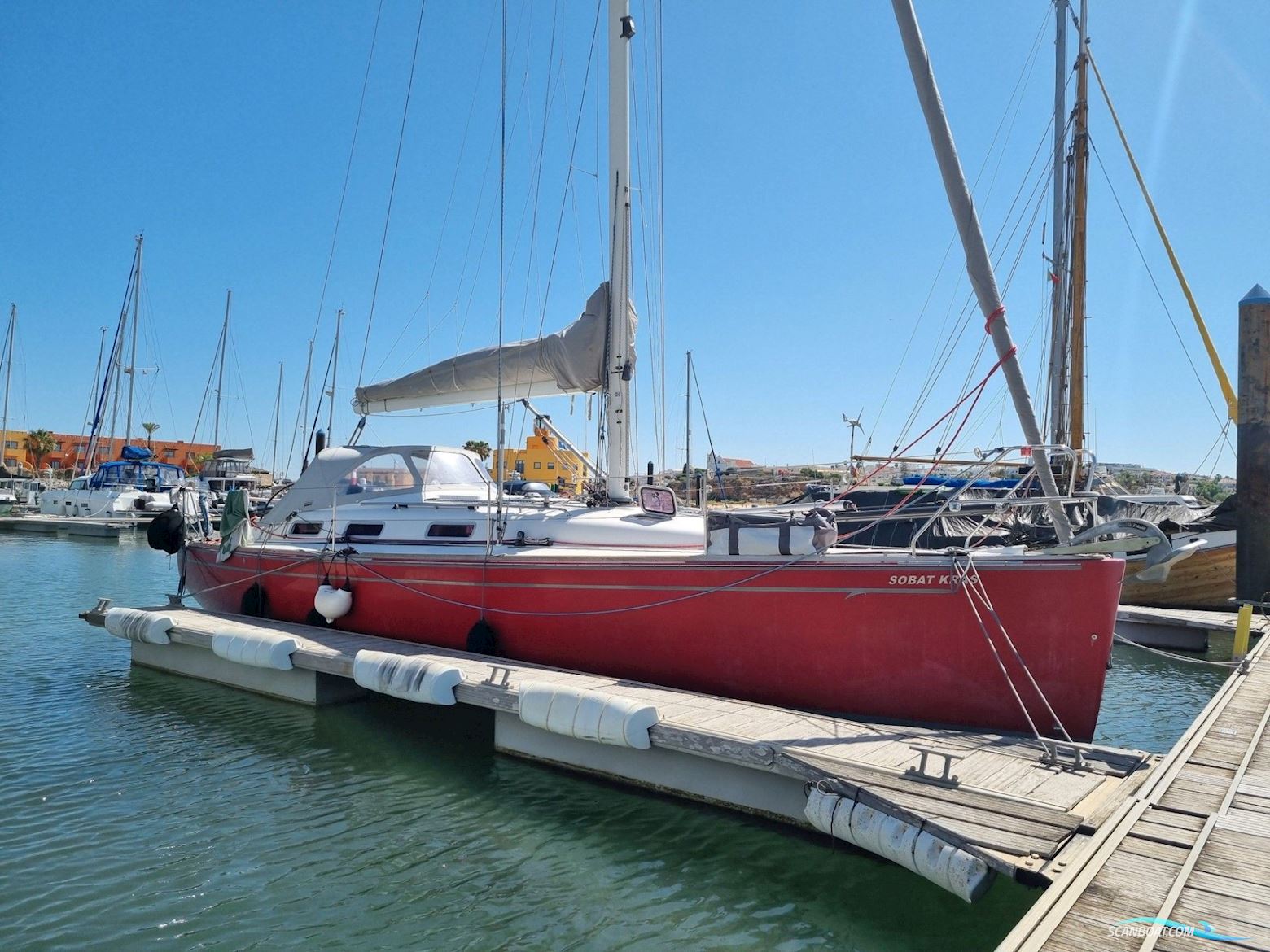 Salona 37 2008 - EU VAT Paid. Performance and comfortable living space combined.