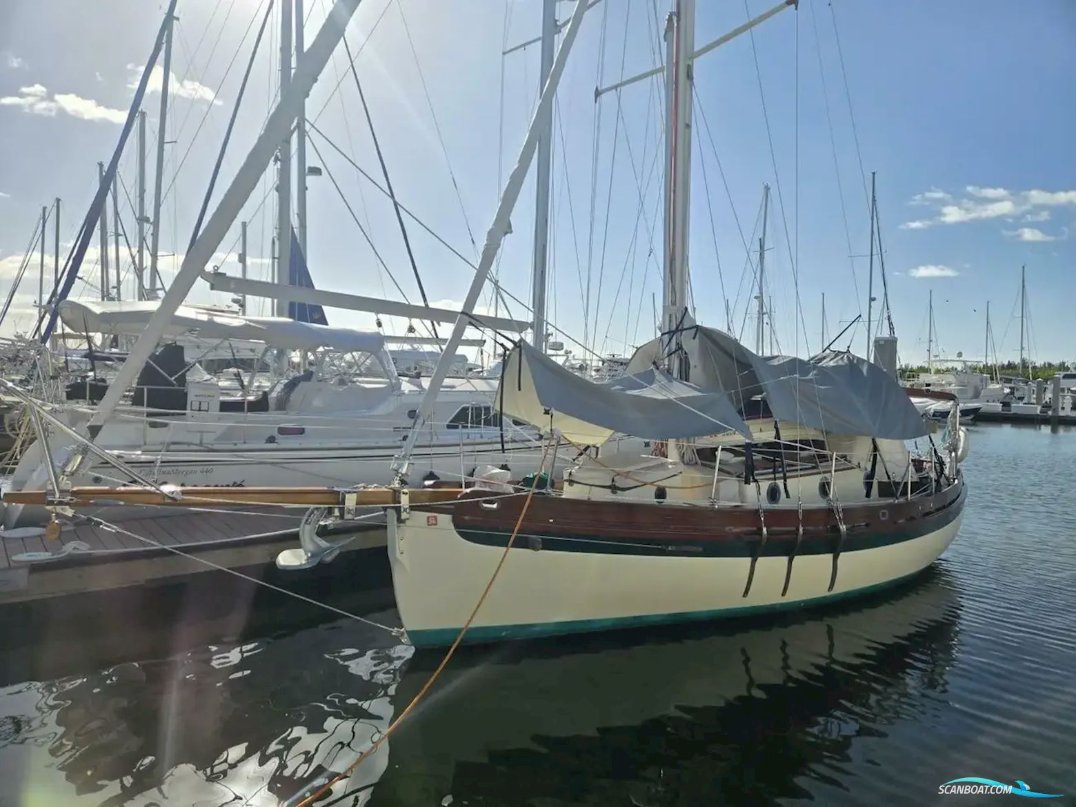 Sam L Morse Bristol Channel Cutter Segelbåt 1994, med Yanmar motor, USA