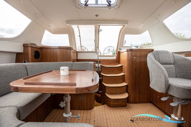 Scandi 42