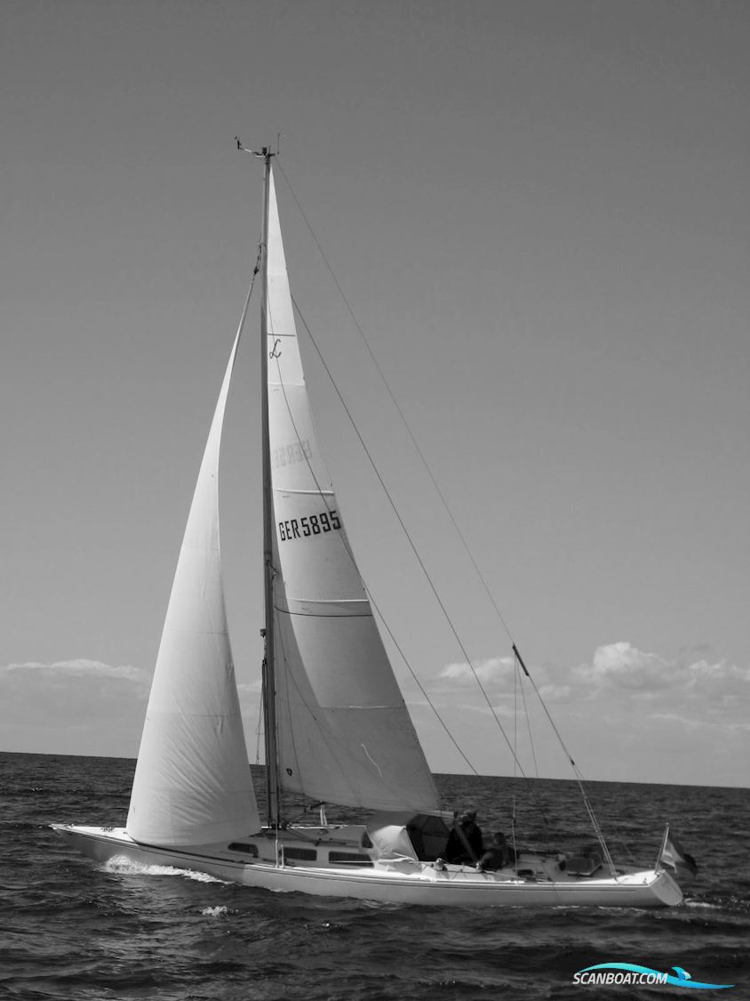 Schärenkreuzer Lotus 40