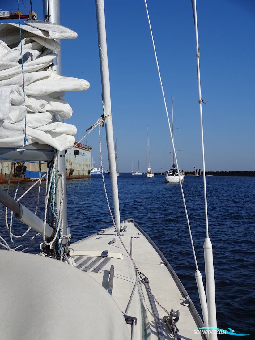 Schärenkreuzer Lotus 40