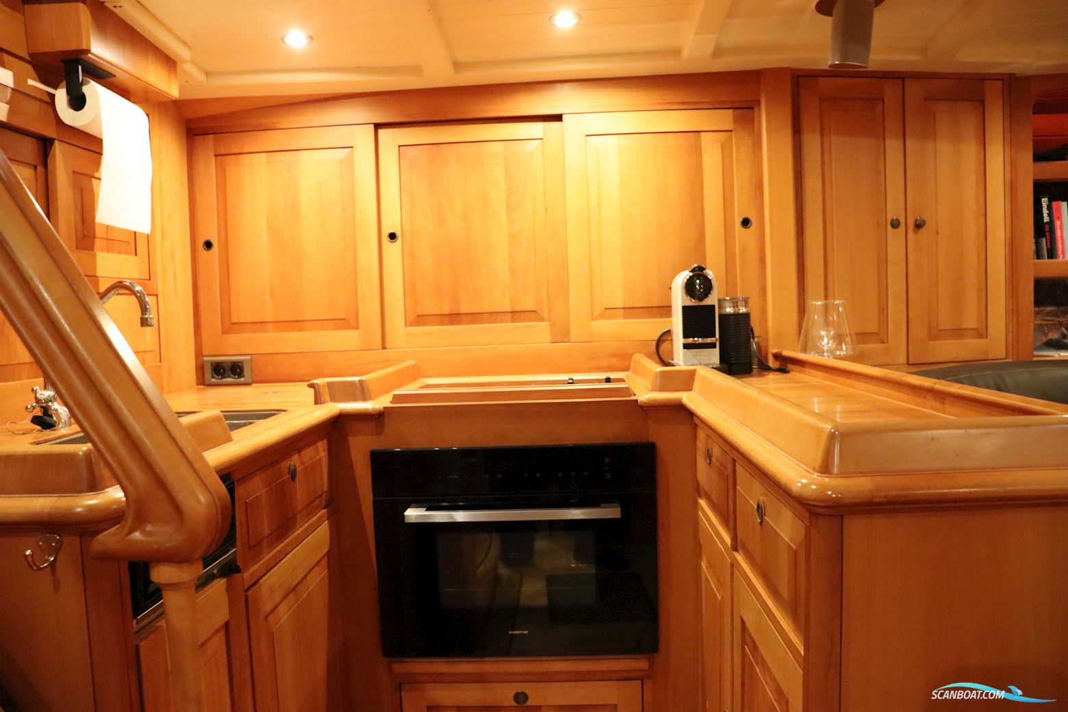 Schokker 18.60 Meter Hoek Design