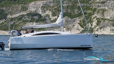 Sedna 26 Segelbåt 2018, med Tohatsu motor, England