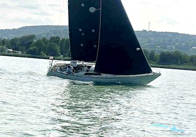 Senorita Helmsmann Segelbåt 1980, med Volvo Penta MD5B motor, Ungern