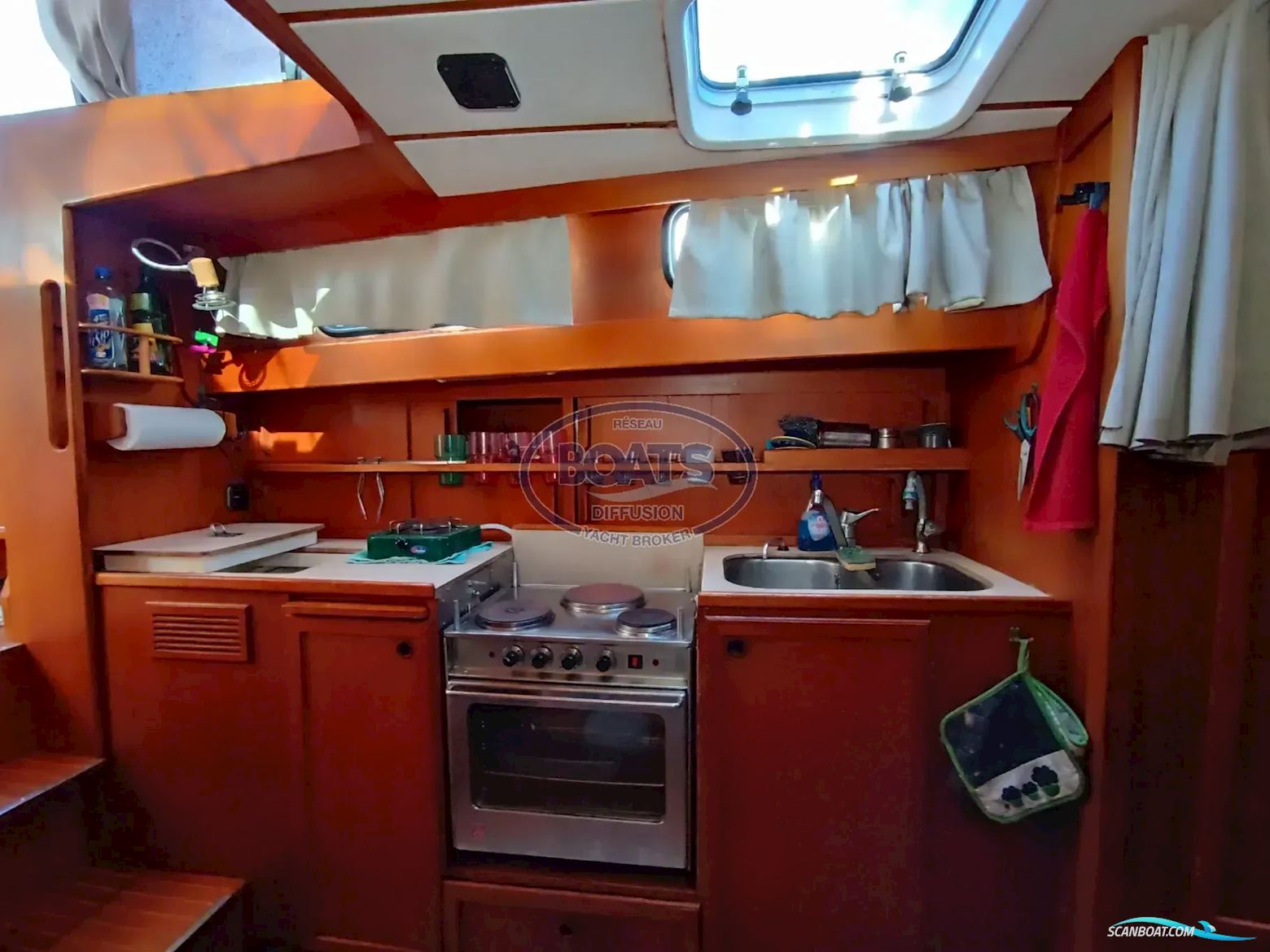 Siltala Yacht Nauticat 38