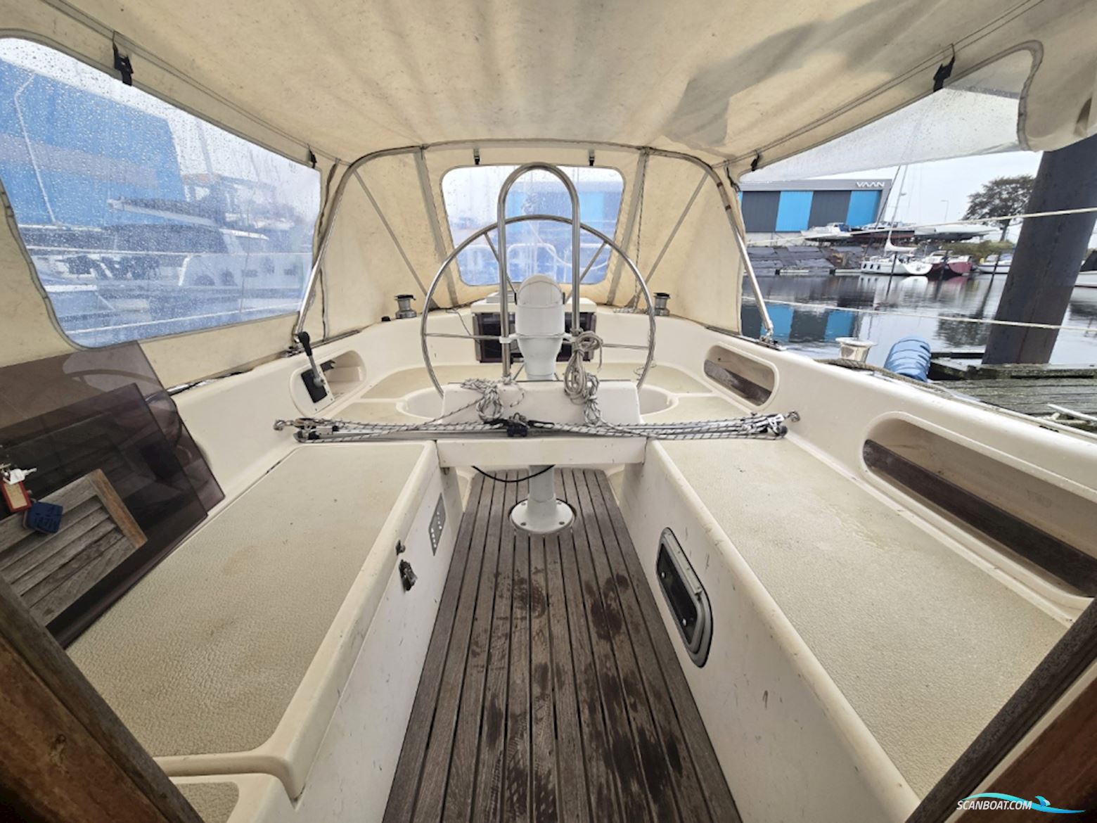 Sirena 38