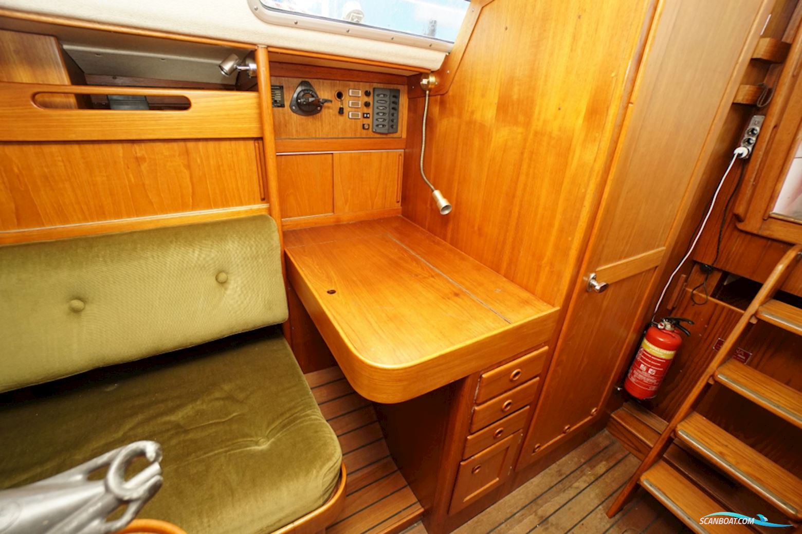 Sirena 38
