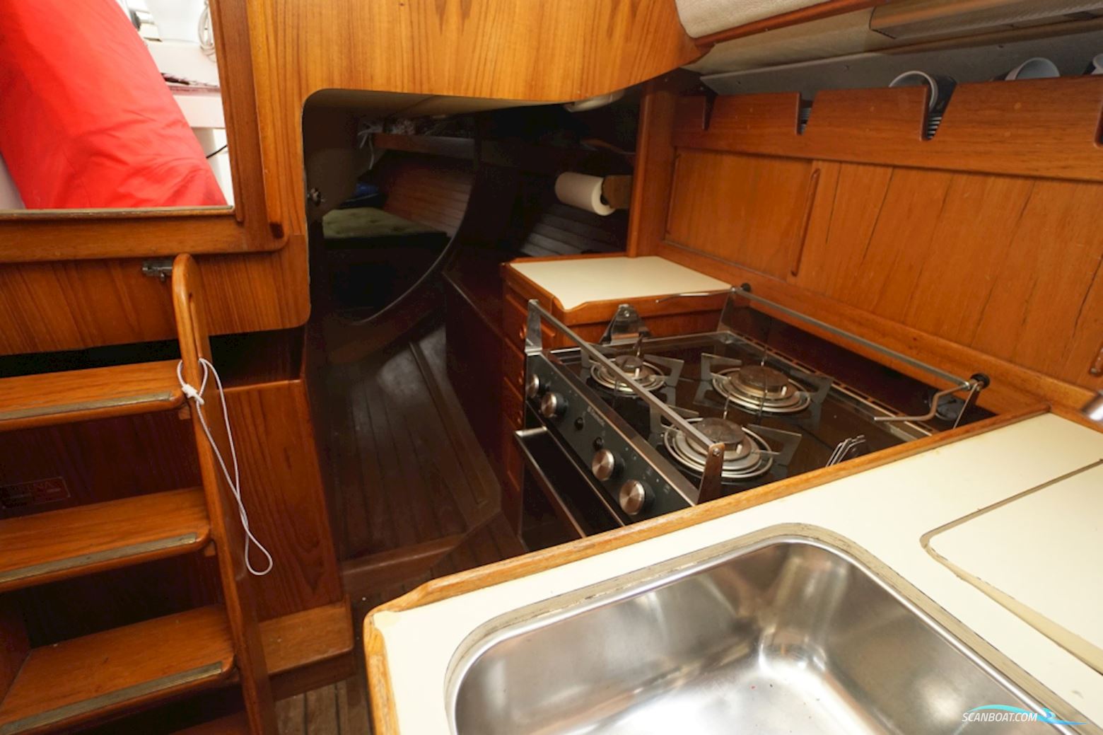 Sirena 38