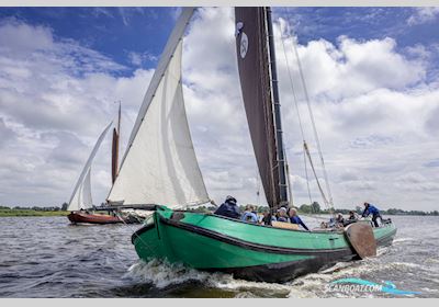 Skutsje Ifks Segelbåt 1917, med Nanni motor, Holland