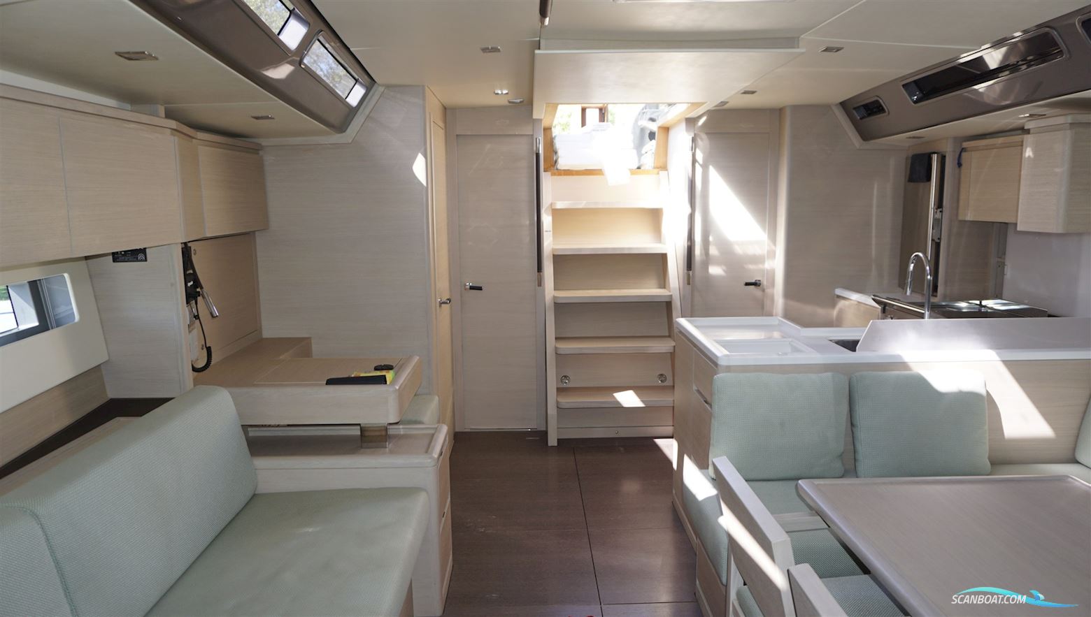 SOLARIS 55