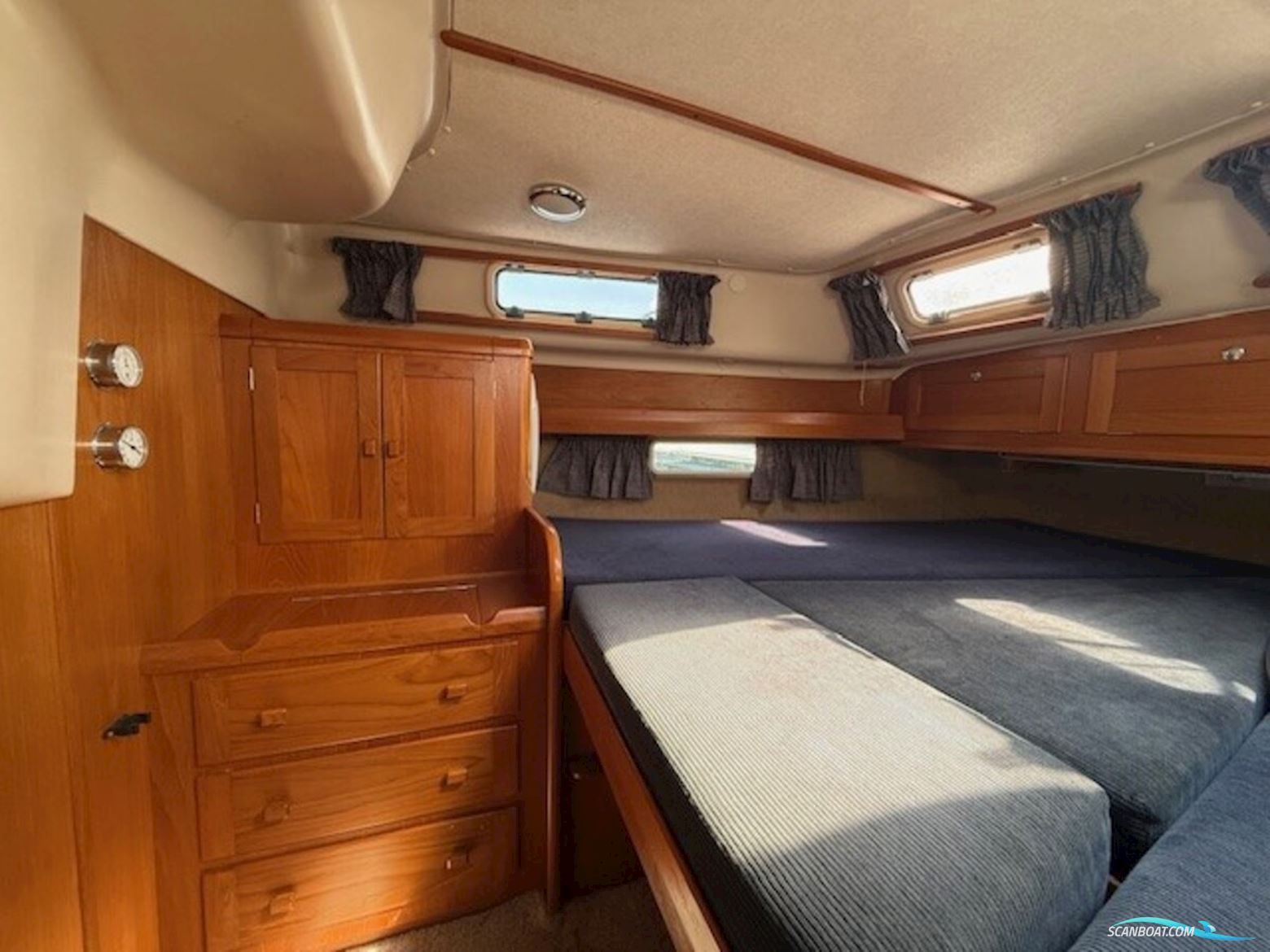 SOUTHERLY 115