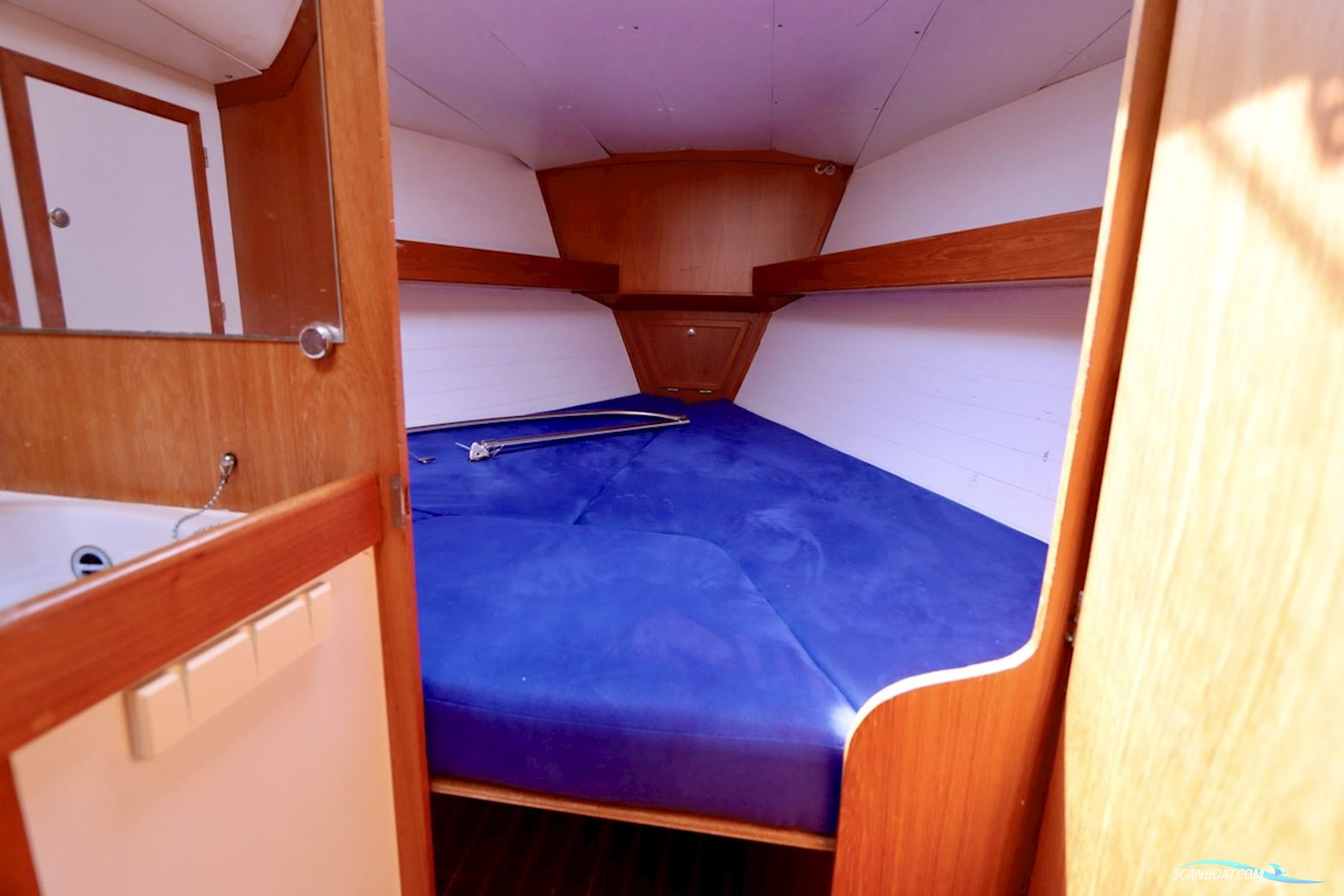 Spirit 37