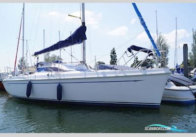 Sportina 700 Segelbåt 2007, med Yamaha 5 motor, England