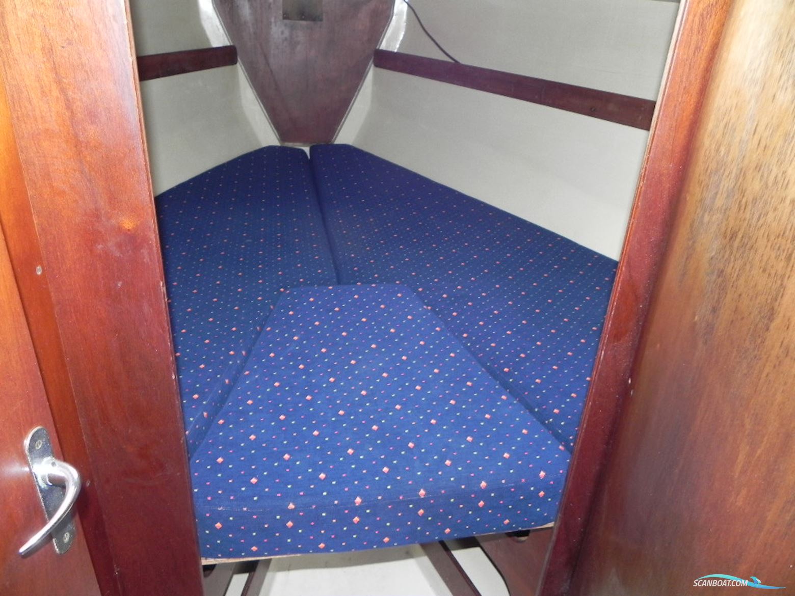 Standfast Loper 27