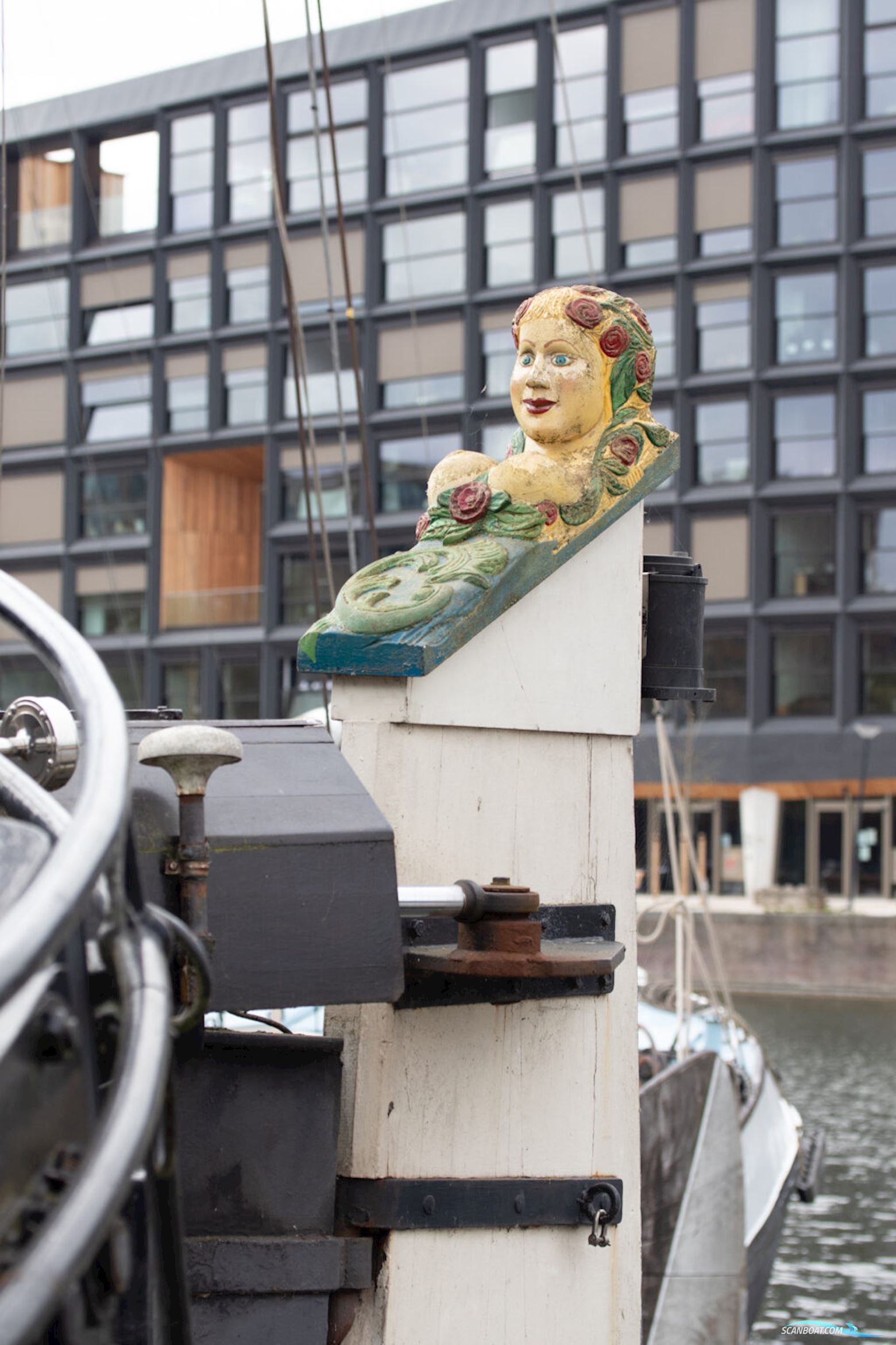 Stevenaak Zeilcharter geschikt als woonschip te koop