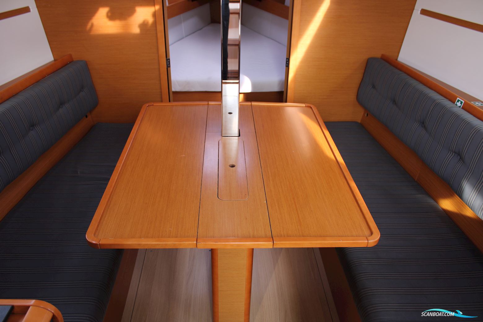 Sun Odyssey 349