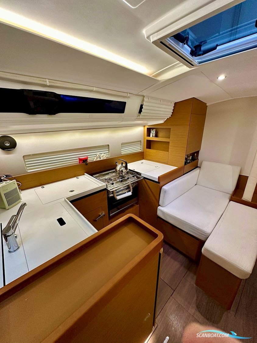 Sun Odyssey 410